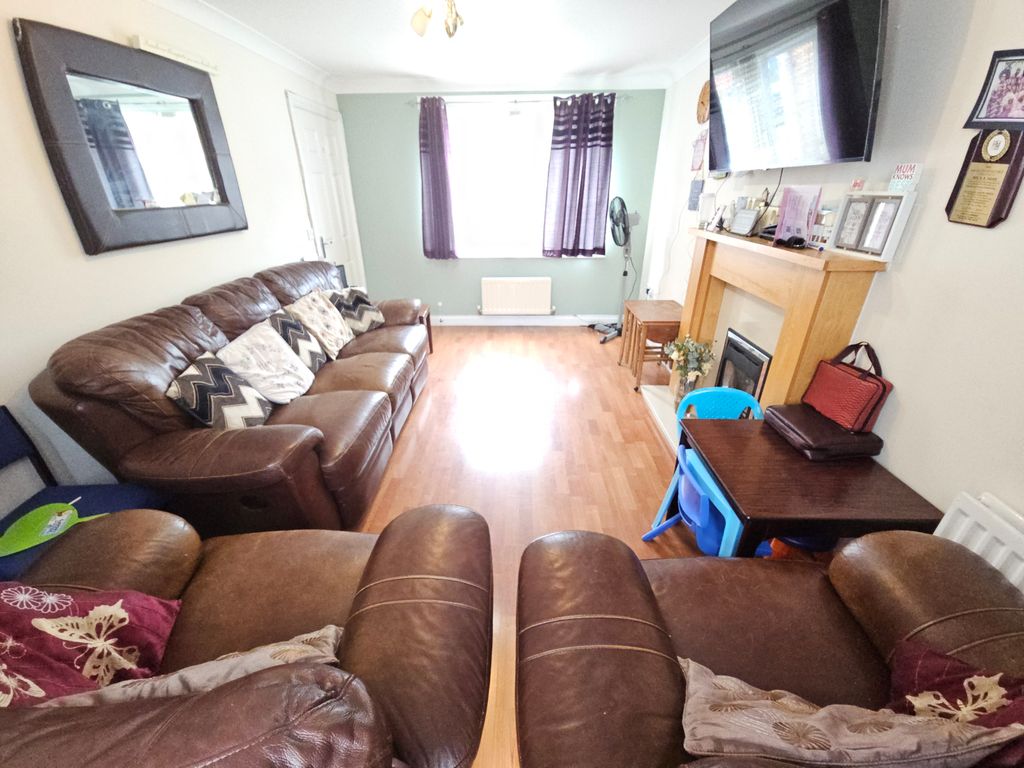Property photo 2 of 32 20260707_155358