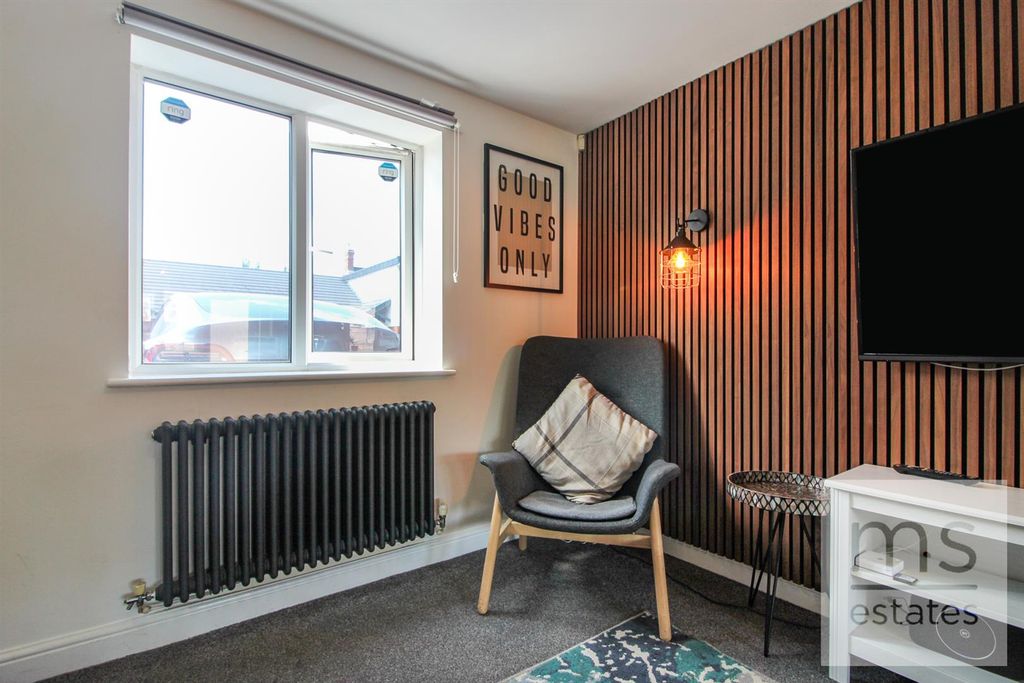 Property photo 3 of 15 Img_0527.Jpg