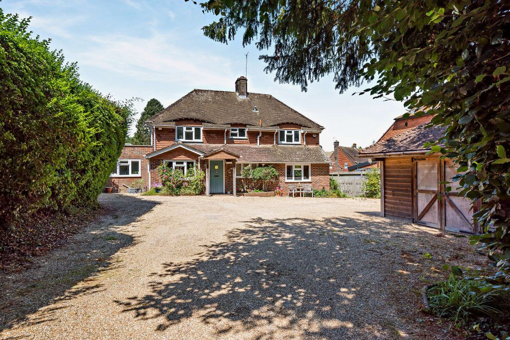 Property photo 1 of 17 Front