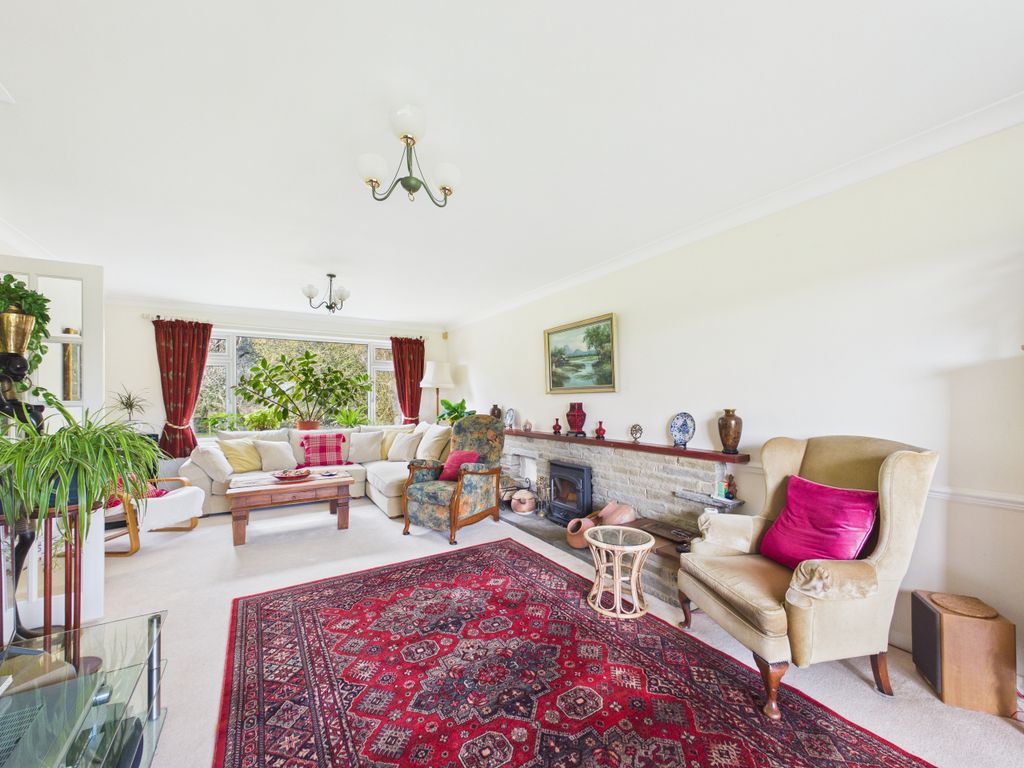 Property photo 3 of 21 Reception 2