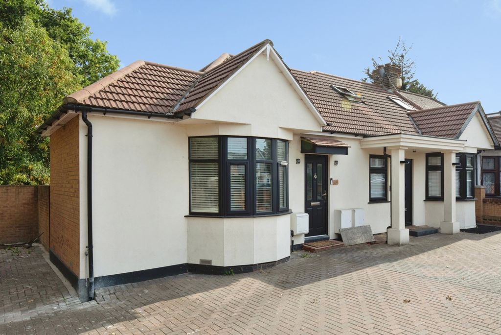 Property photo 1 of 16 Pbox-Img.Jpg