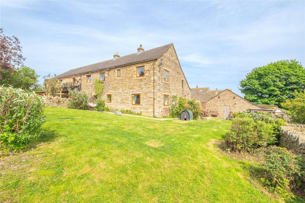 Property photo 1 of 37 Accommodation