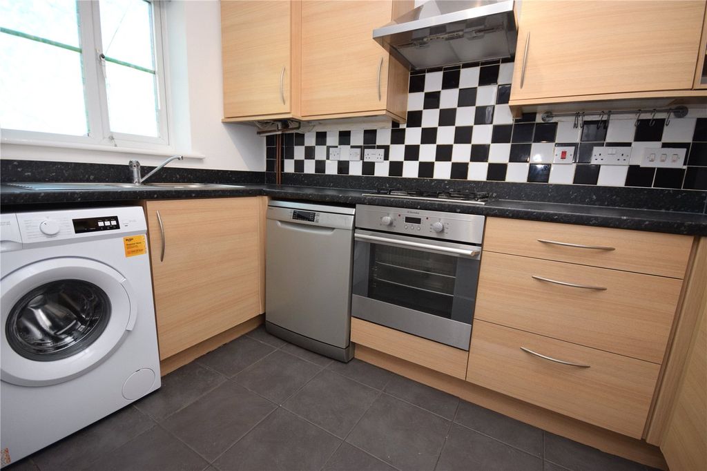 Property photo 2 of 9 Picture No. 03