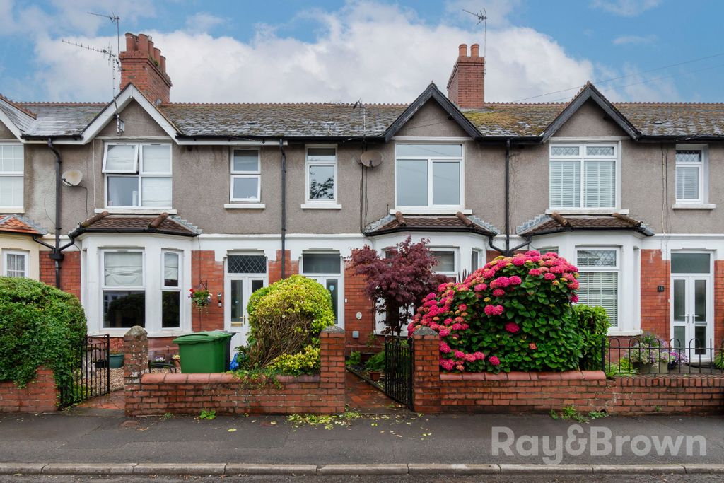 Property photo 1 of 49