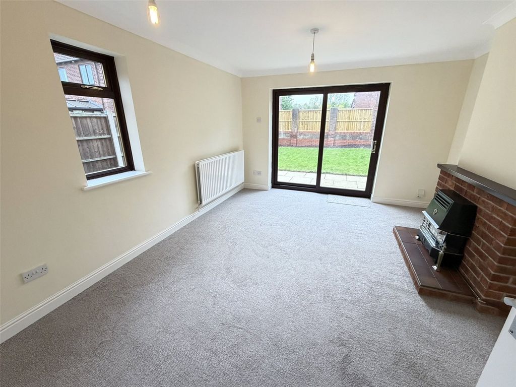 Property photo 3 of 18 Picture No. 37