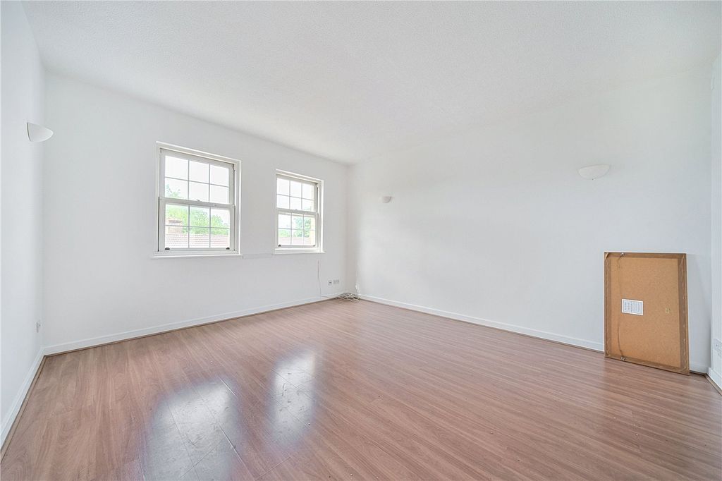 Property photo 2 of 11 Picture No. 05