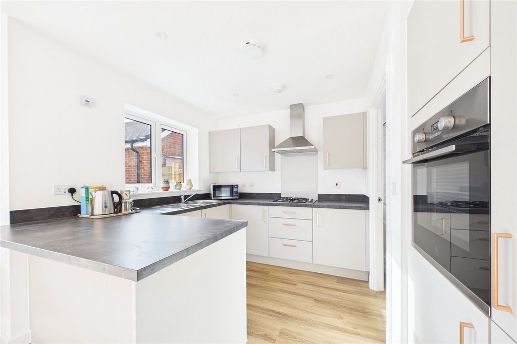 Property photo 2 of 13 Kitchen