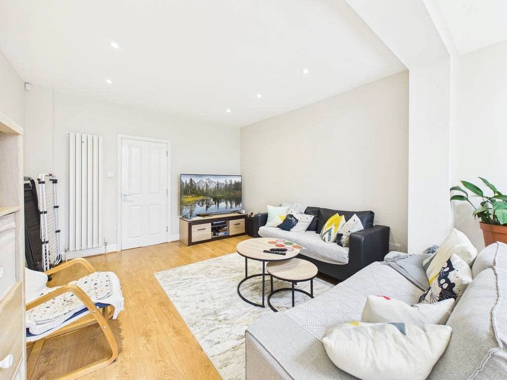 Property photo 2 of 14 Picture 2