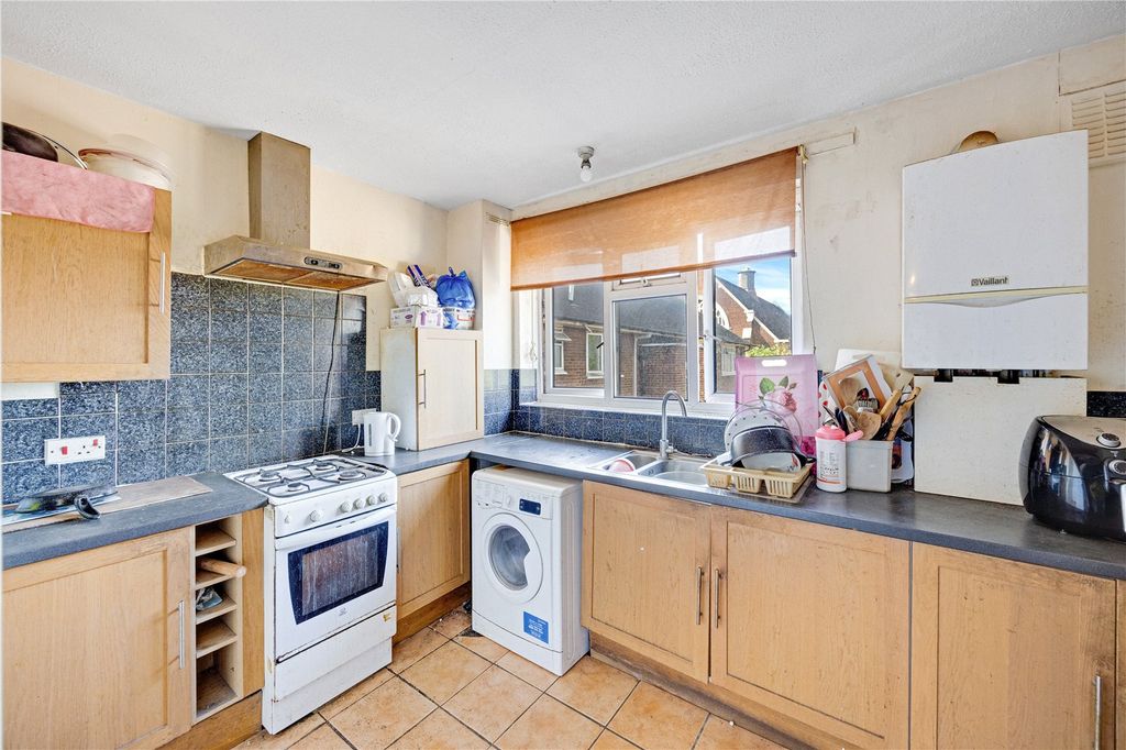 Property photo 3 of 10 Picture No. 11