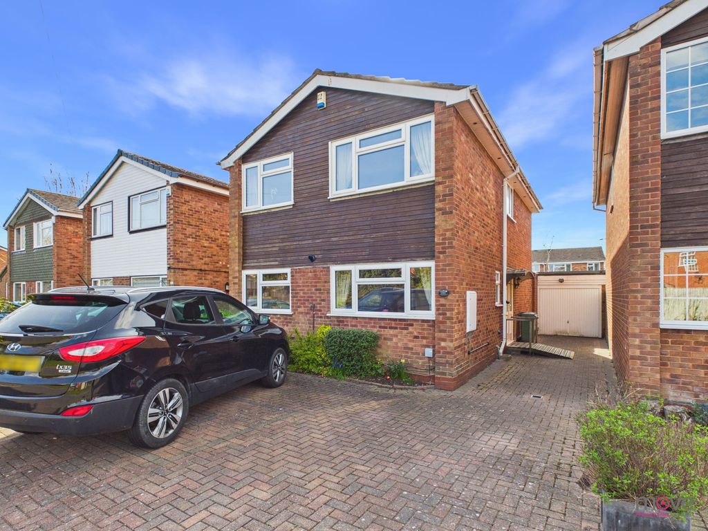 Property photo 1 of 23