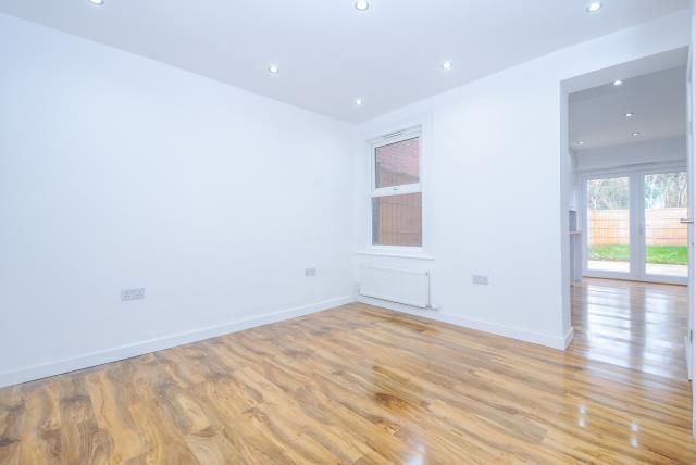 Property photo 3 of 11 Reception Room