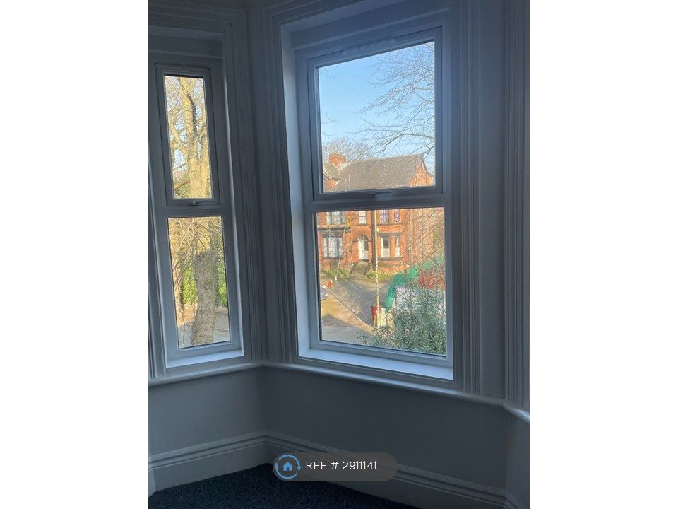 Property photo 2 of 14 Living Room Bay Window