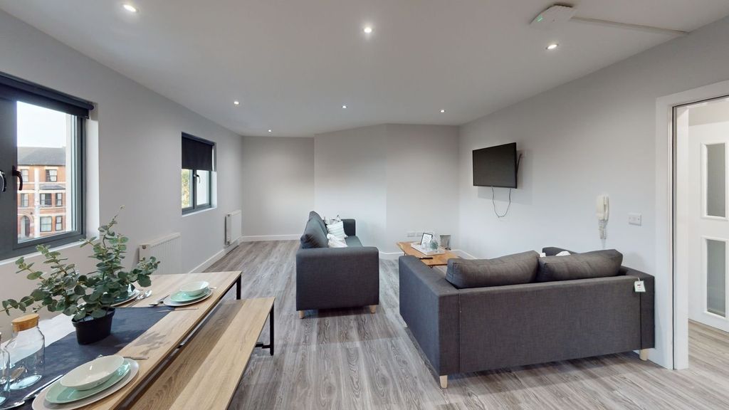 Property photo 1 of 8 Picture No. 09