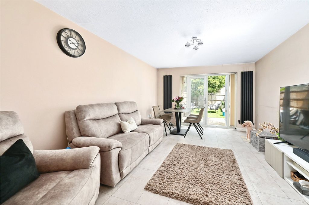 Property photo 2 of 10 Picture No. 05