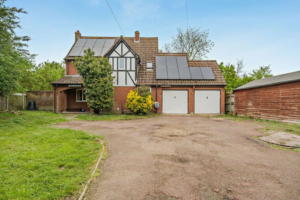 Property photo 1 of 31