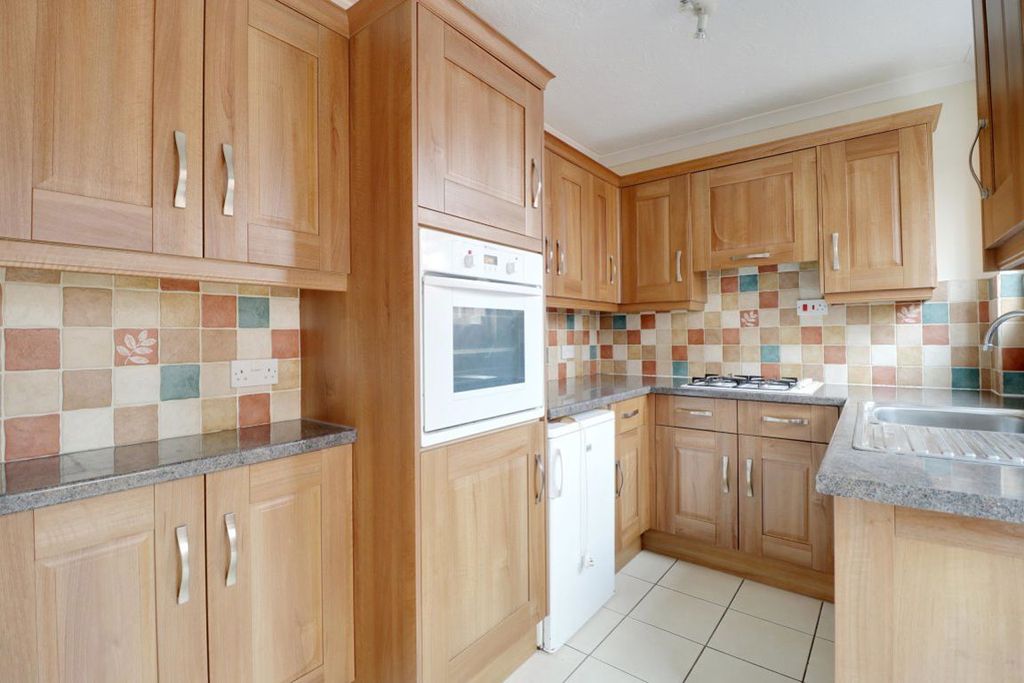 Additional image 4 of 3 bed semi-detached house to rentDinedor Avenue, Hereford. Herefordshire HR2