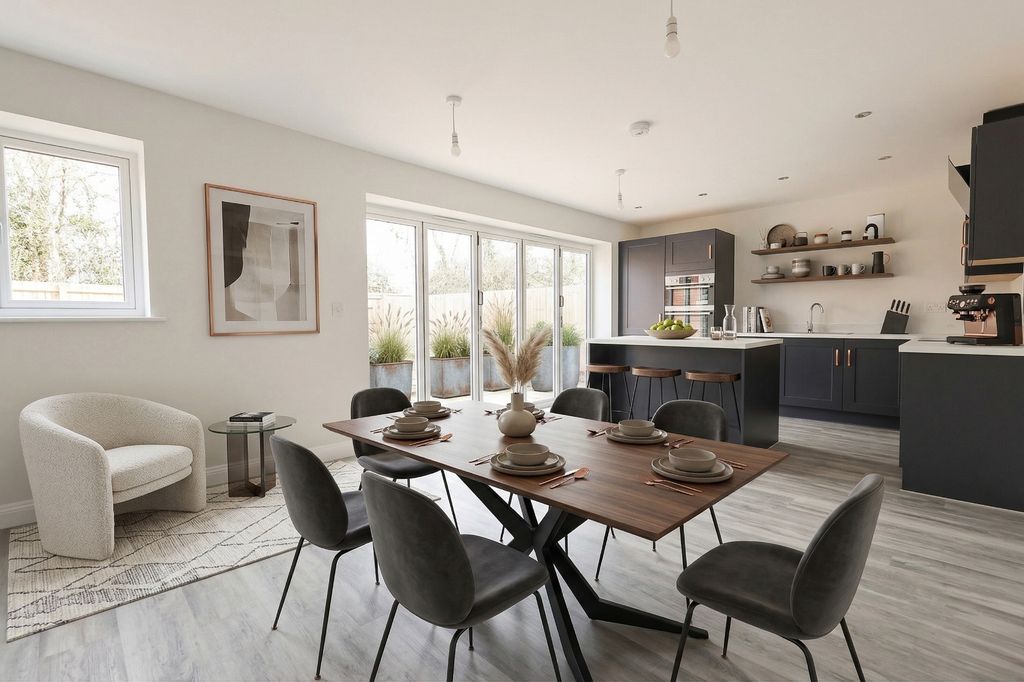 Property photo 2 of 9 5005562