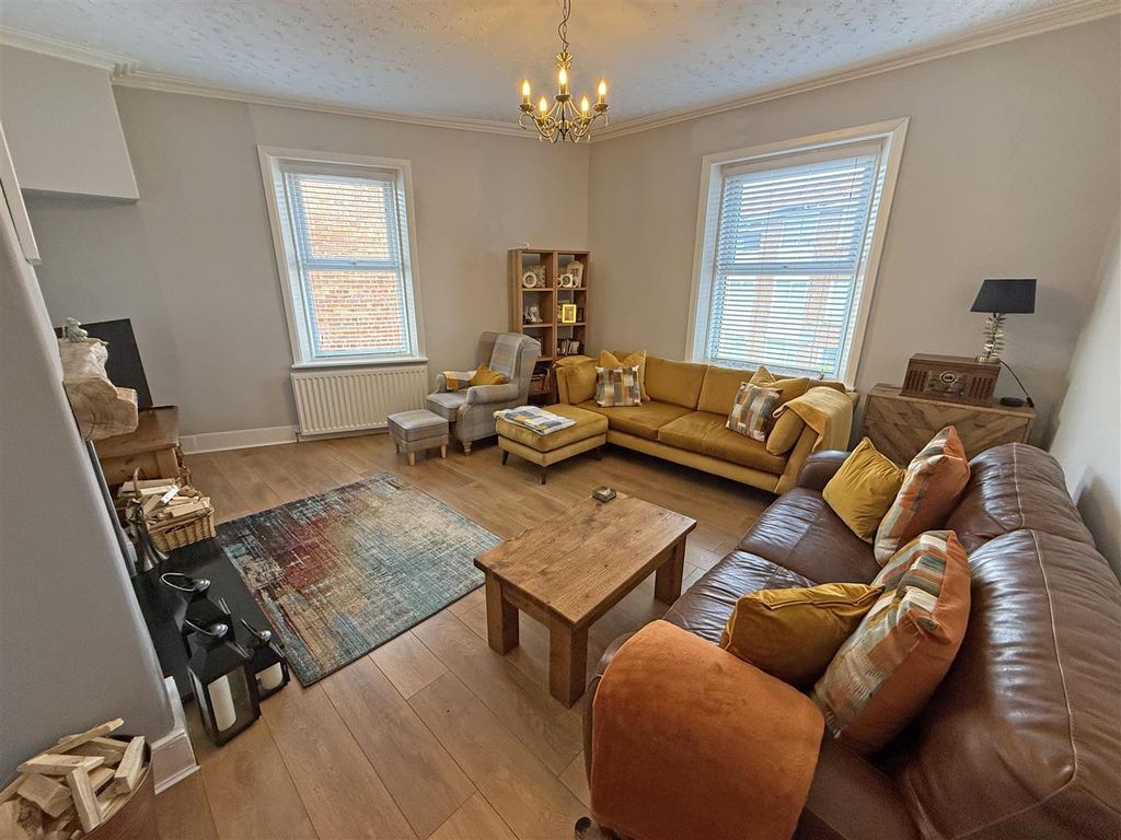 Property photo 2 of 13 Living Room.Jpg