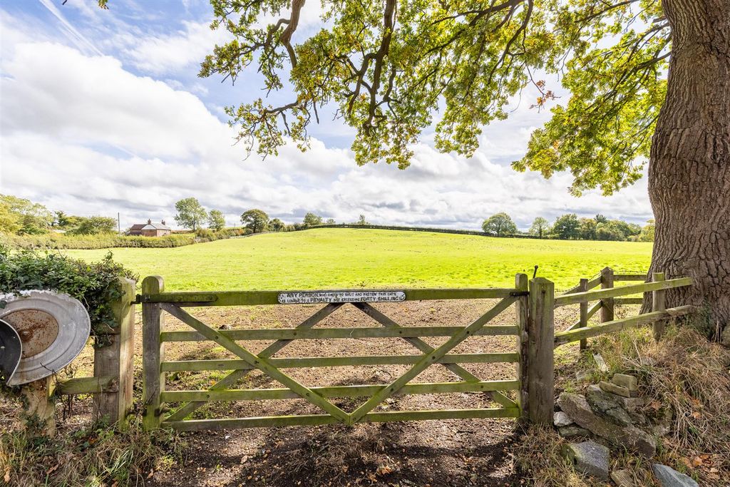 Property photo 3 of 9 Beechmeadowfarm-8.Jpg