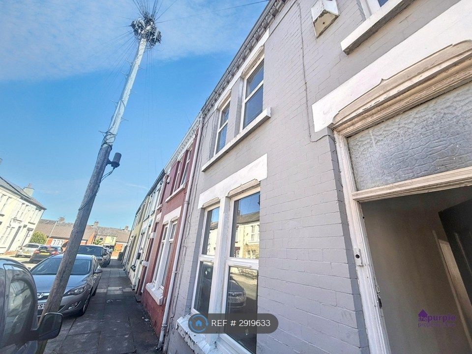 Property photo 1 of 1