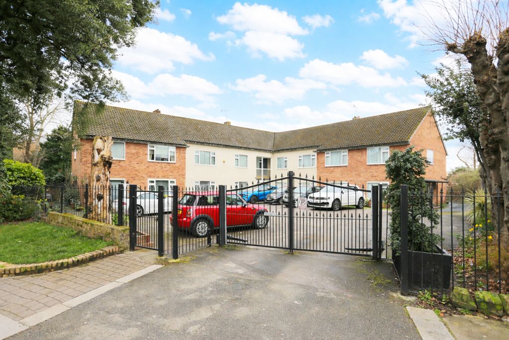 Property photo 1 of 10 Building_With_Blue_Sky