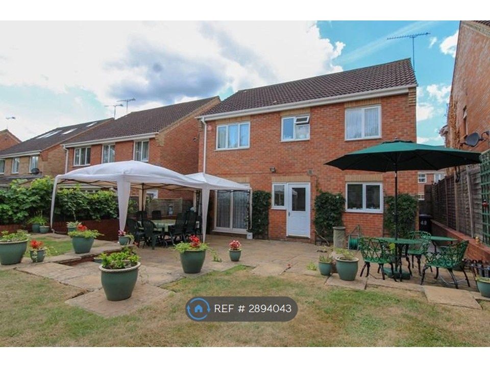 Property photo 2 of 13