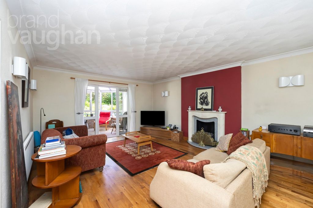 Property photo 2 of 51 Picture No. 49