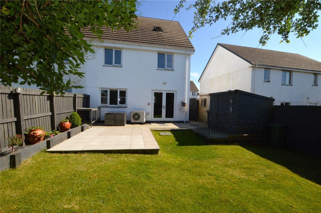 Property photo 1 of 12 1 - Picture No. 12