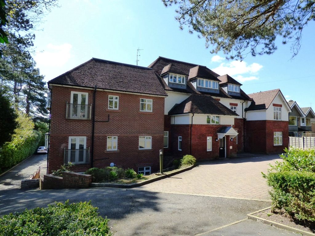 Property photo 1 of 10 The Pines - Disley