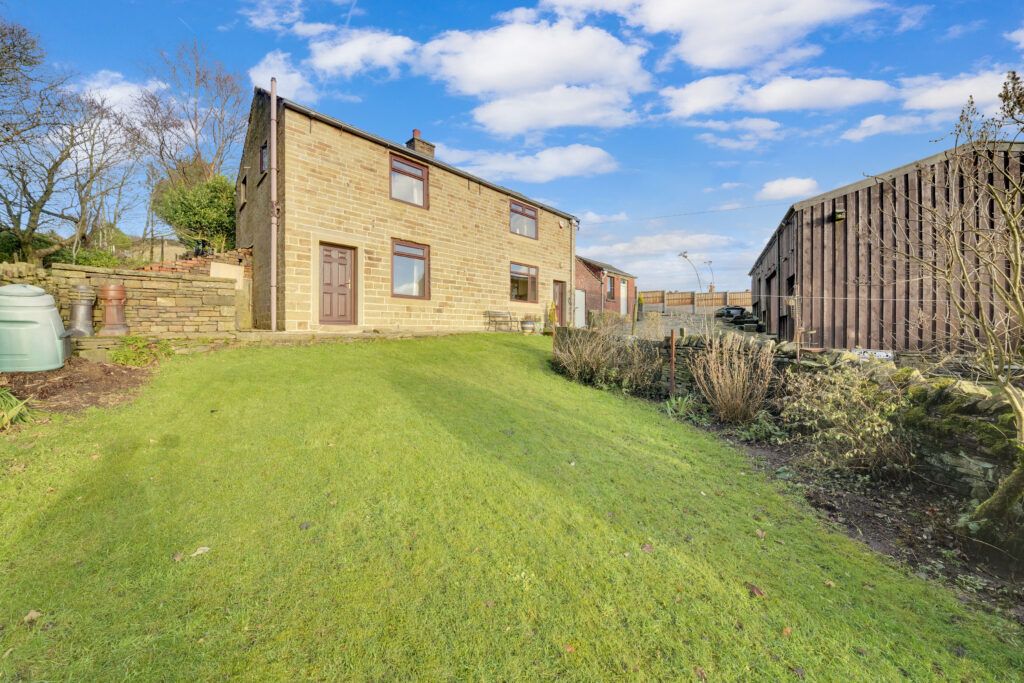 Property photo 1 of 35