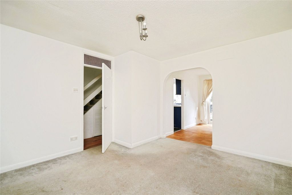 Property photo 2 of 25 Reception Room