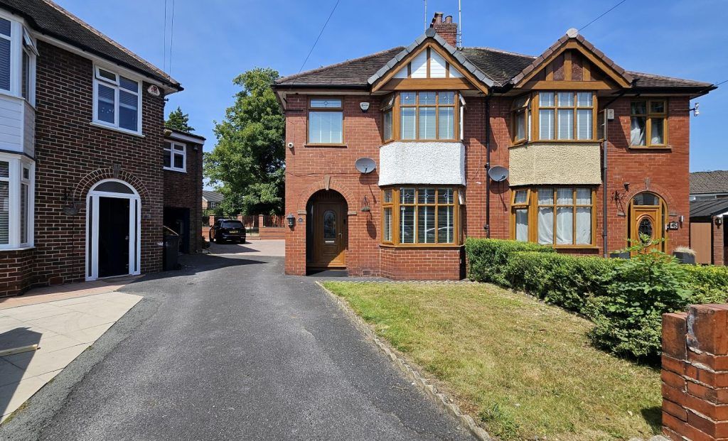 Property photo 1 of 32 1