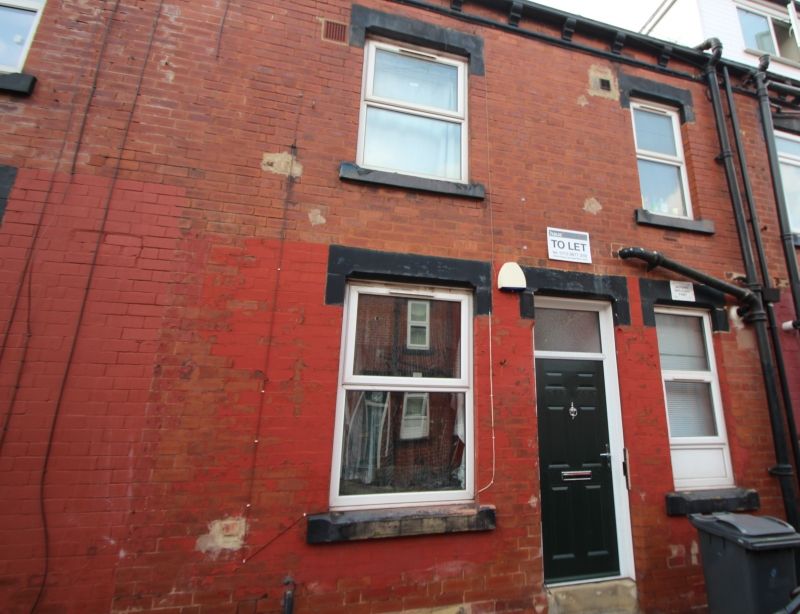 Property photo 1 of 6