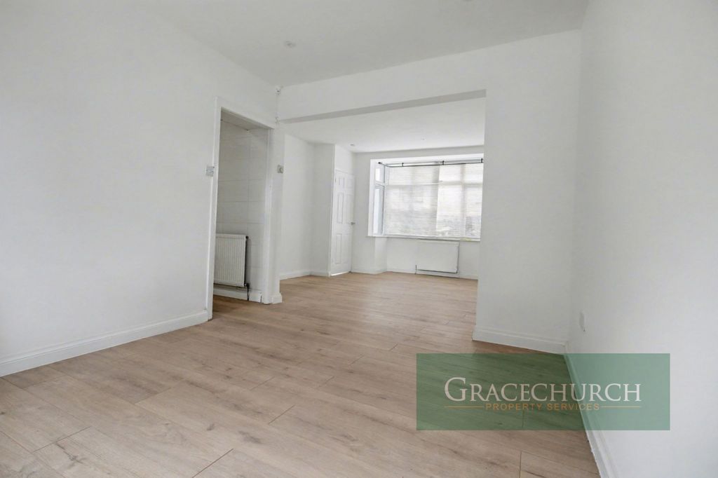 Property photo 1 of 9 2 Bedroom House- Immediately Available