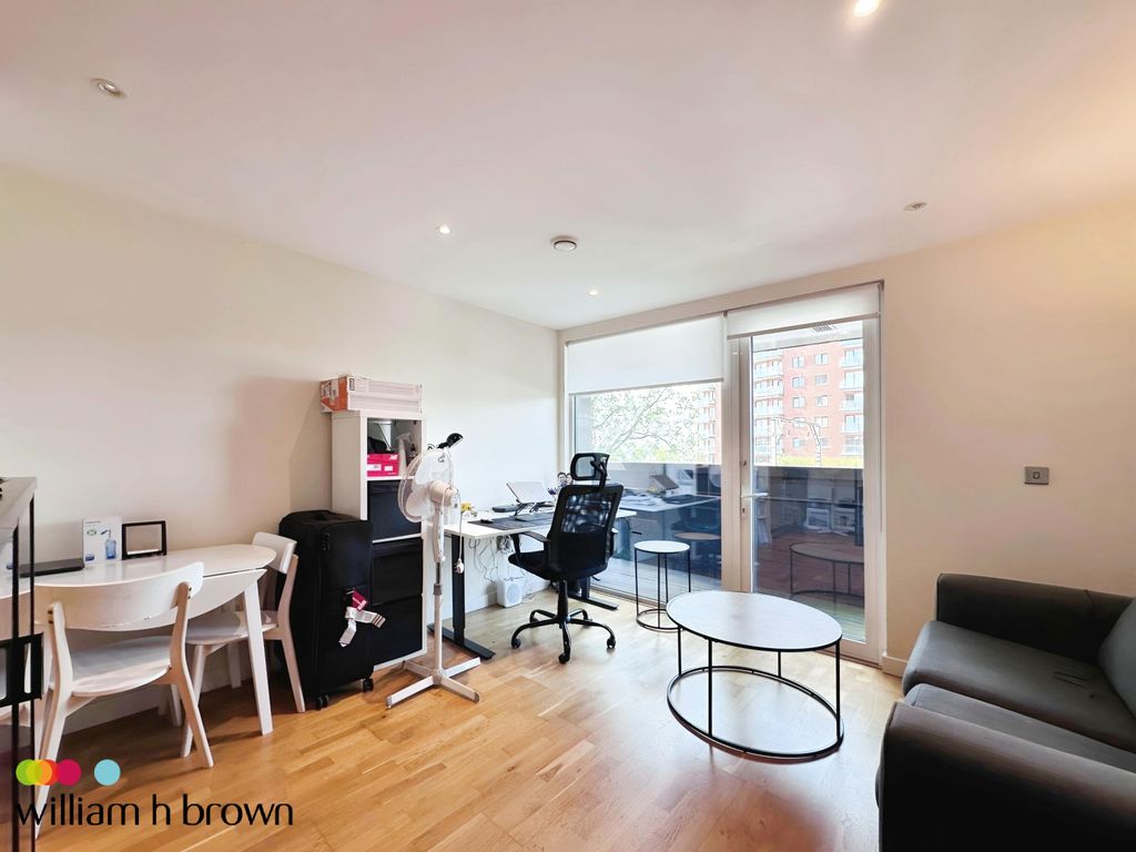 Property photo 3 of 6 Image