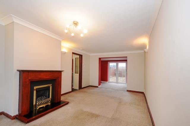 Property photo 3 of 10 Living Room