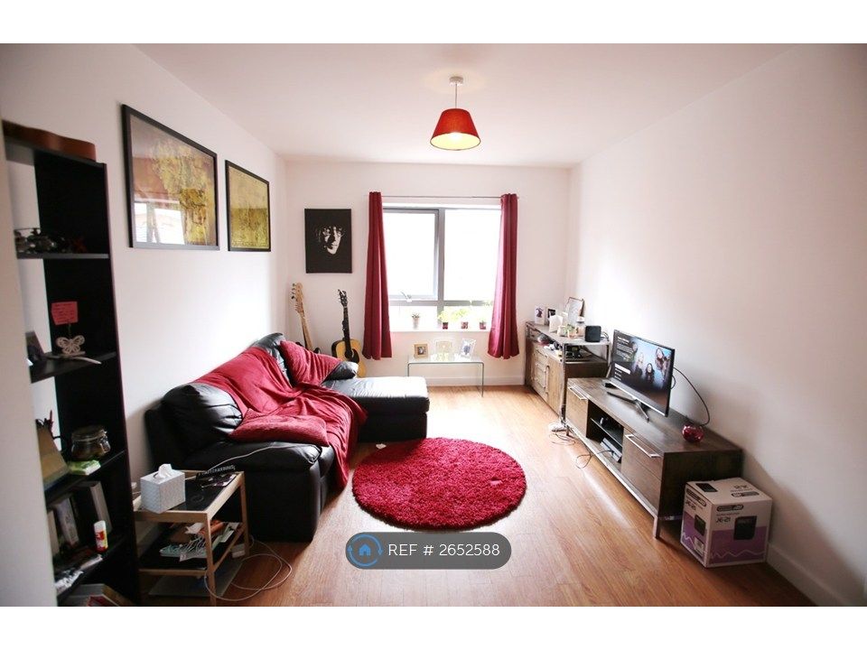 Property photo 1 of 9