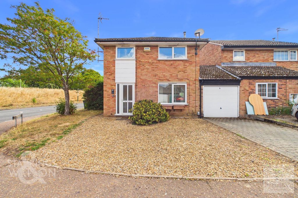 Property photo 1 of 29