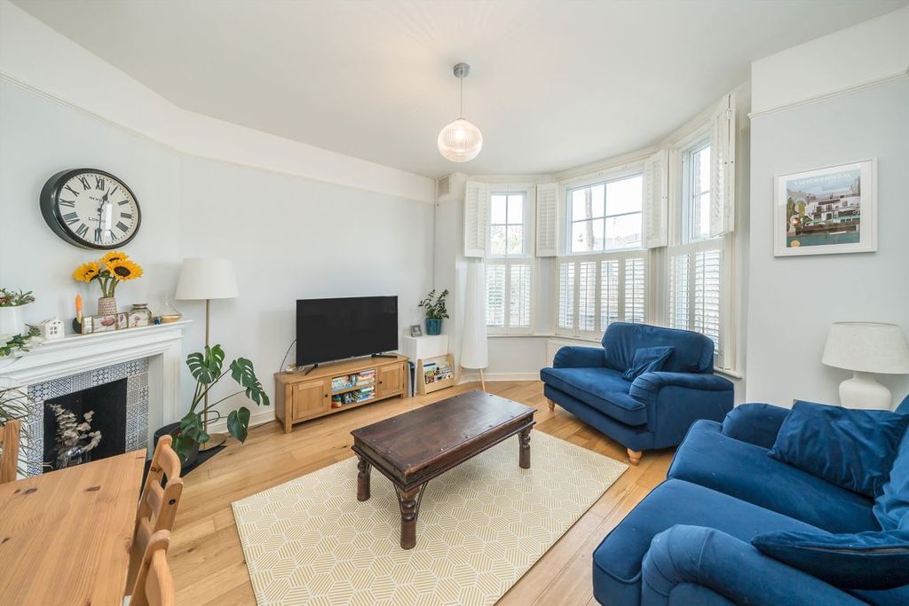 Property photo 2 of 5