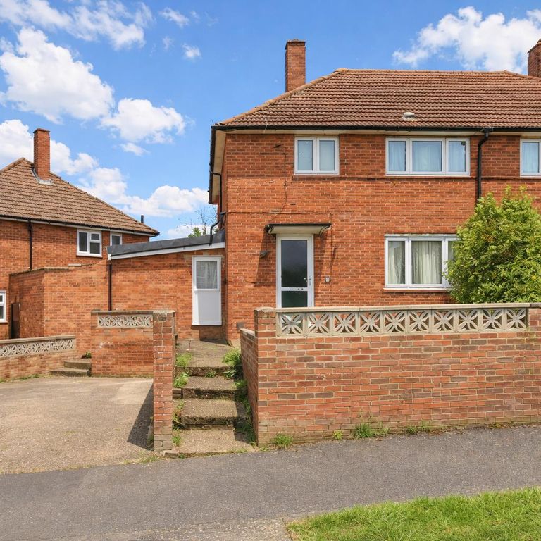 Property photo 1 of 1 Chatgpt Image Feb 10, 2026, 04_11_46 Pm.Png