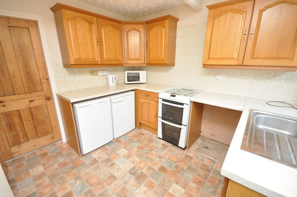 Property photo 3 of 7 Photo 03