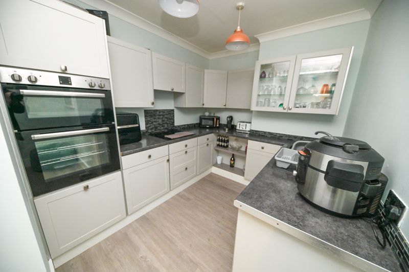 Property photo 3 of 15 Photo 7