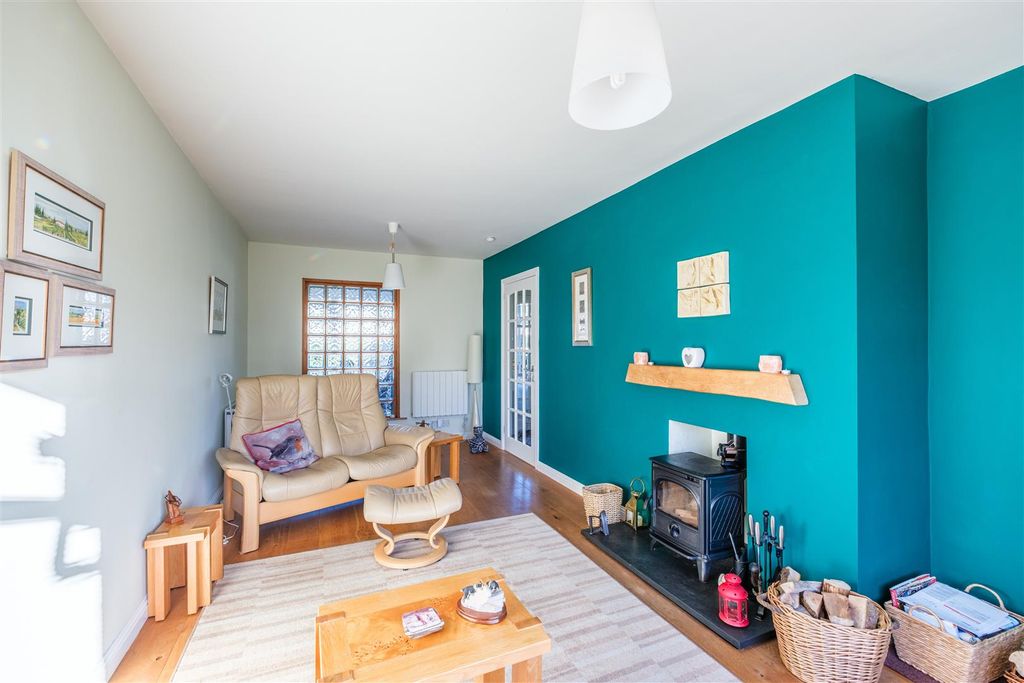 Property photo 3 of 29 Rowan Walk-19.Jpg