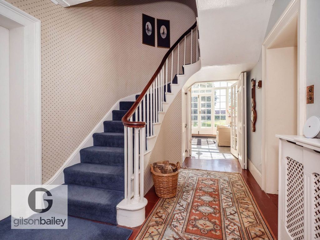 Property photo 3 of 29