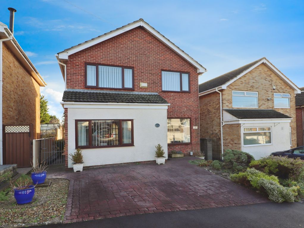 Property photo 2 of 25