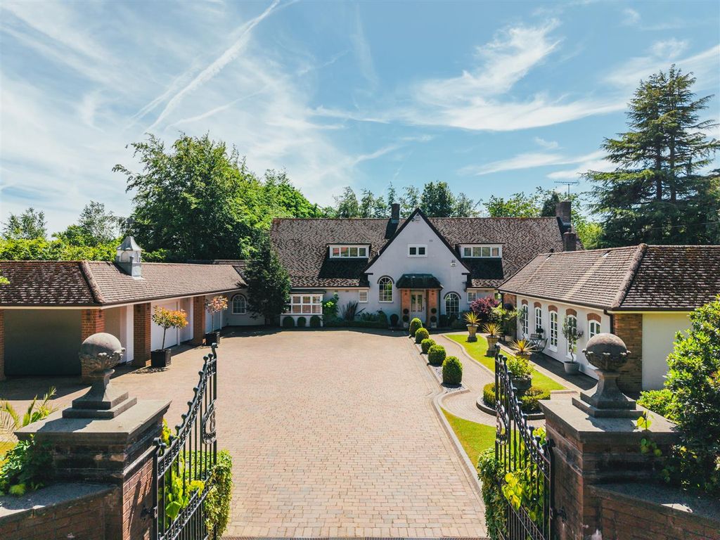 Additional image 56 of 5 bed detached house for saleDore Road, Sheffield S17