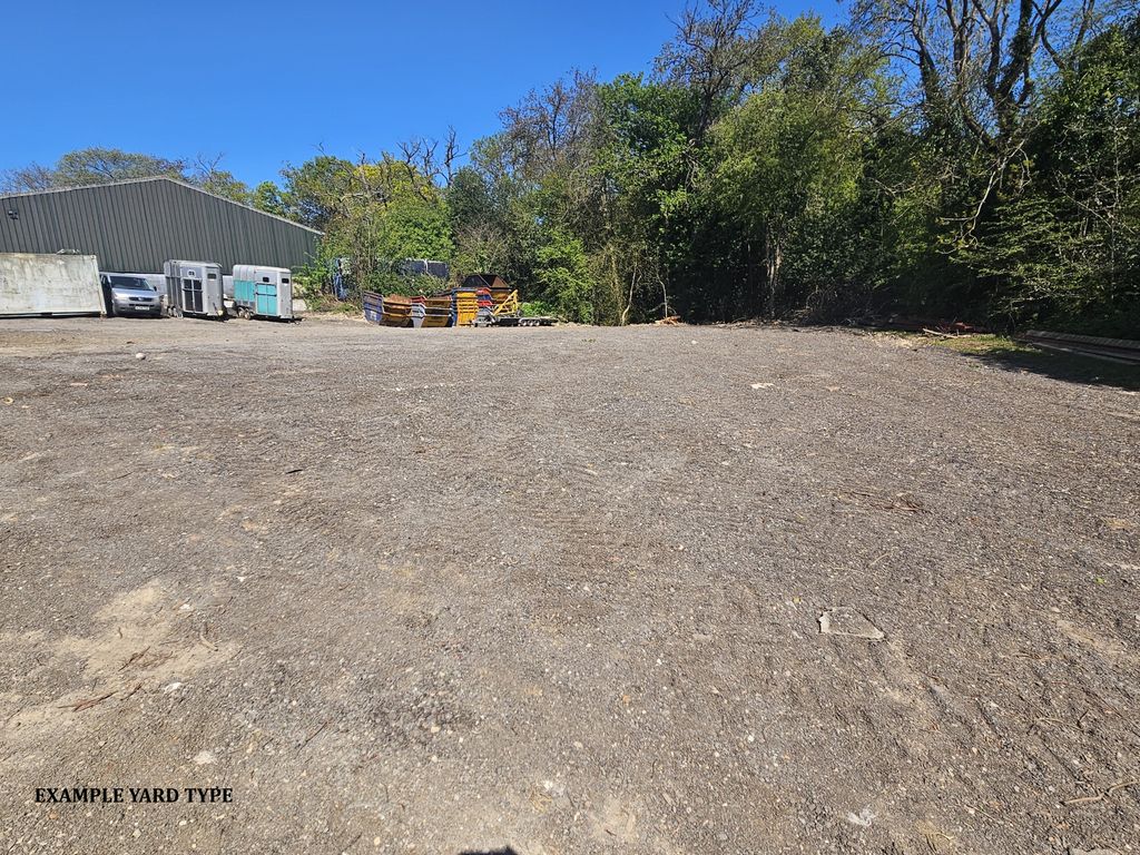 Property photo 3 of 5