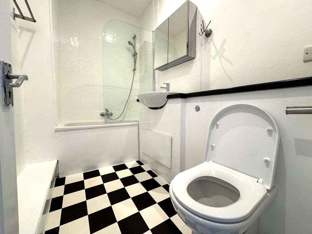 Property photo 3 of 5 Whatsapp Image 2026-07-29 At 5.02.16 Pm (1)