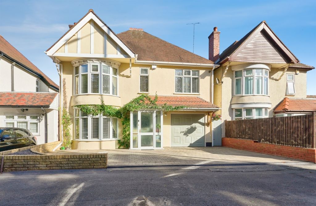 Property photo 1 of 22
