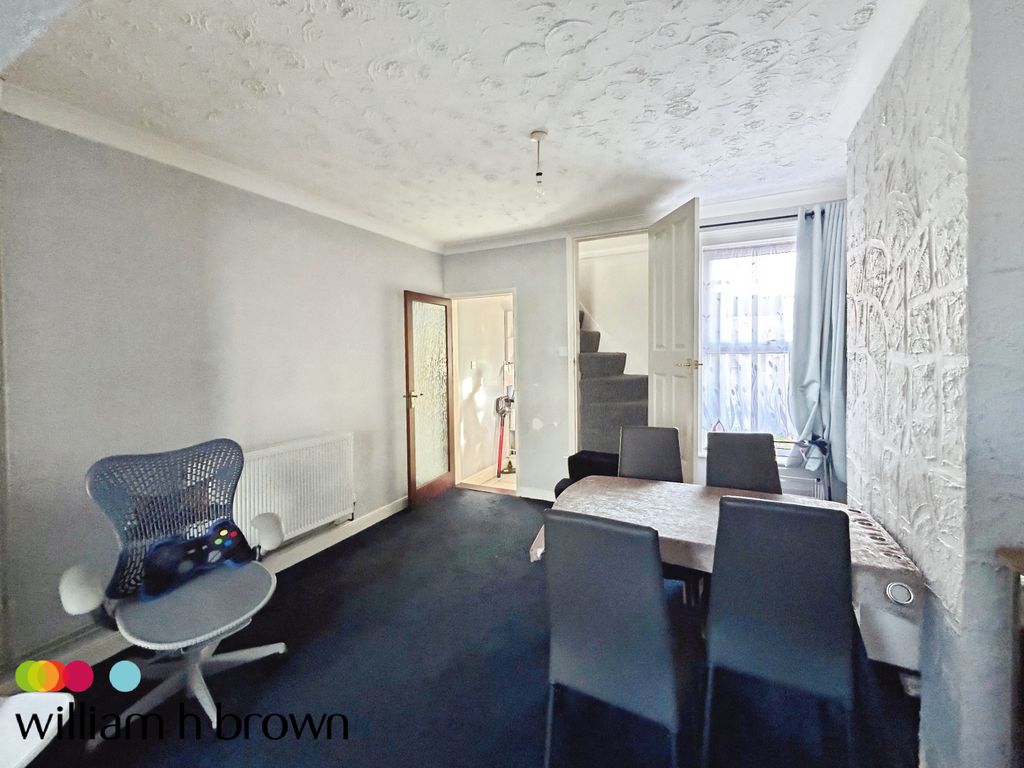 Property photo 3 of 12 Dining Room